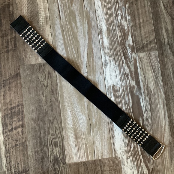 Great Studded leather belt - Picture 3 of 8